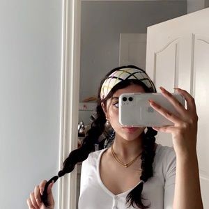 Meet your Posher, Emma